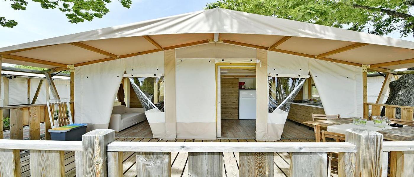 Polidor Glamping Mugeba